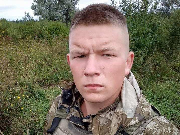 Від зупинки серця помер 22-річний солдат ЗСУ Роман Стасюк