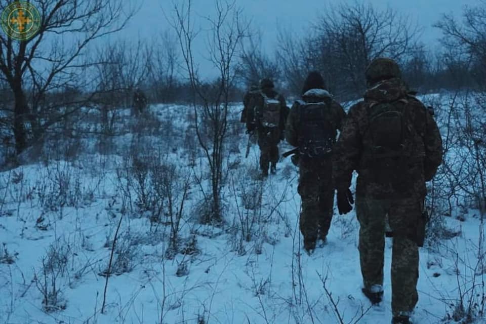 До Криму прибули військові з Росії, щоб посилити оборону півострова, - Генштаб