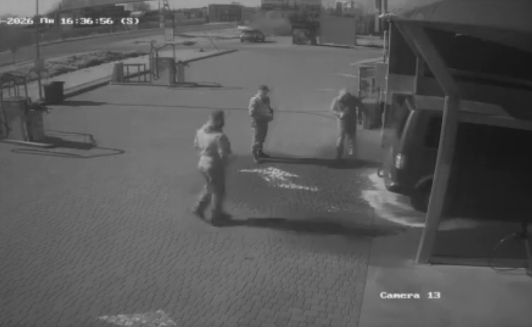 Штраф за удари в ніс: суд покарав майора ТЦК за бійку на львівській автомийці