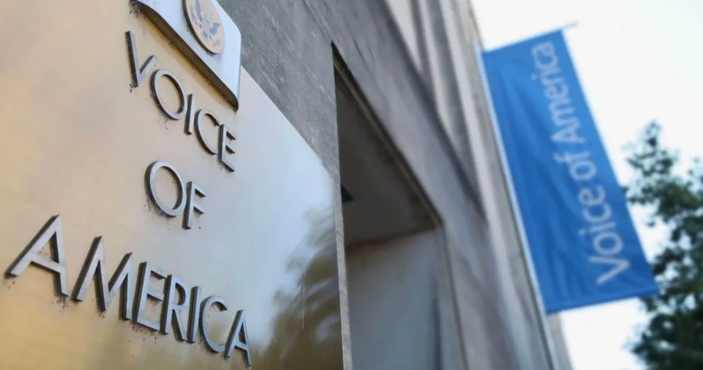 Працівники «Голосу Америки» подали до суду на адміністрацію президента США Дональда Трампа