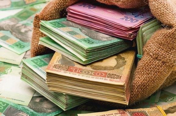 Українці відмовляються від готівки. Нацбанк відстежує тенденції