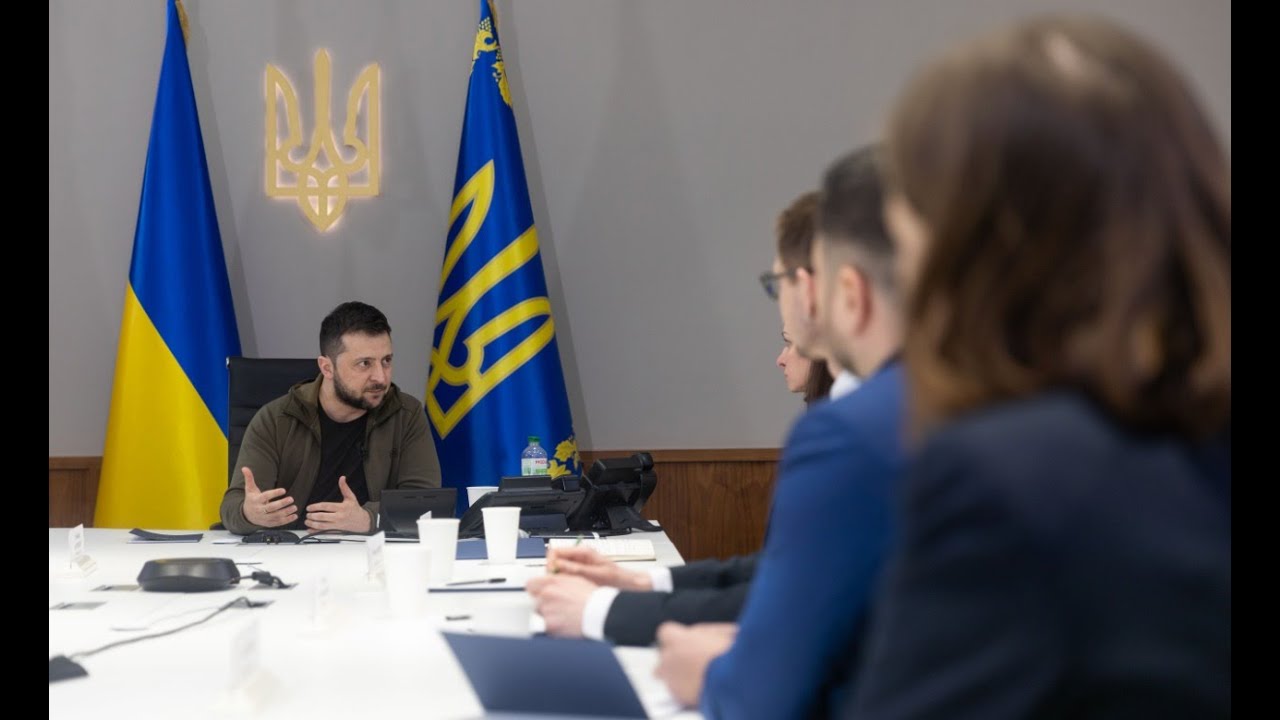 На Україну восени чекає важкий політичний сезон, – Кулеба