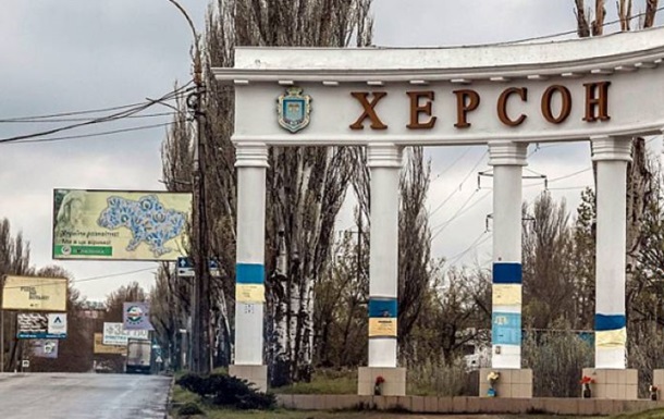 Черговий обстріл Херсона: двоє загиблих, важко поранений підліток