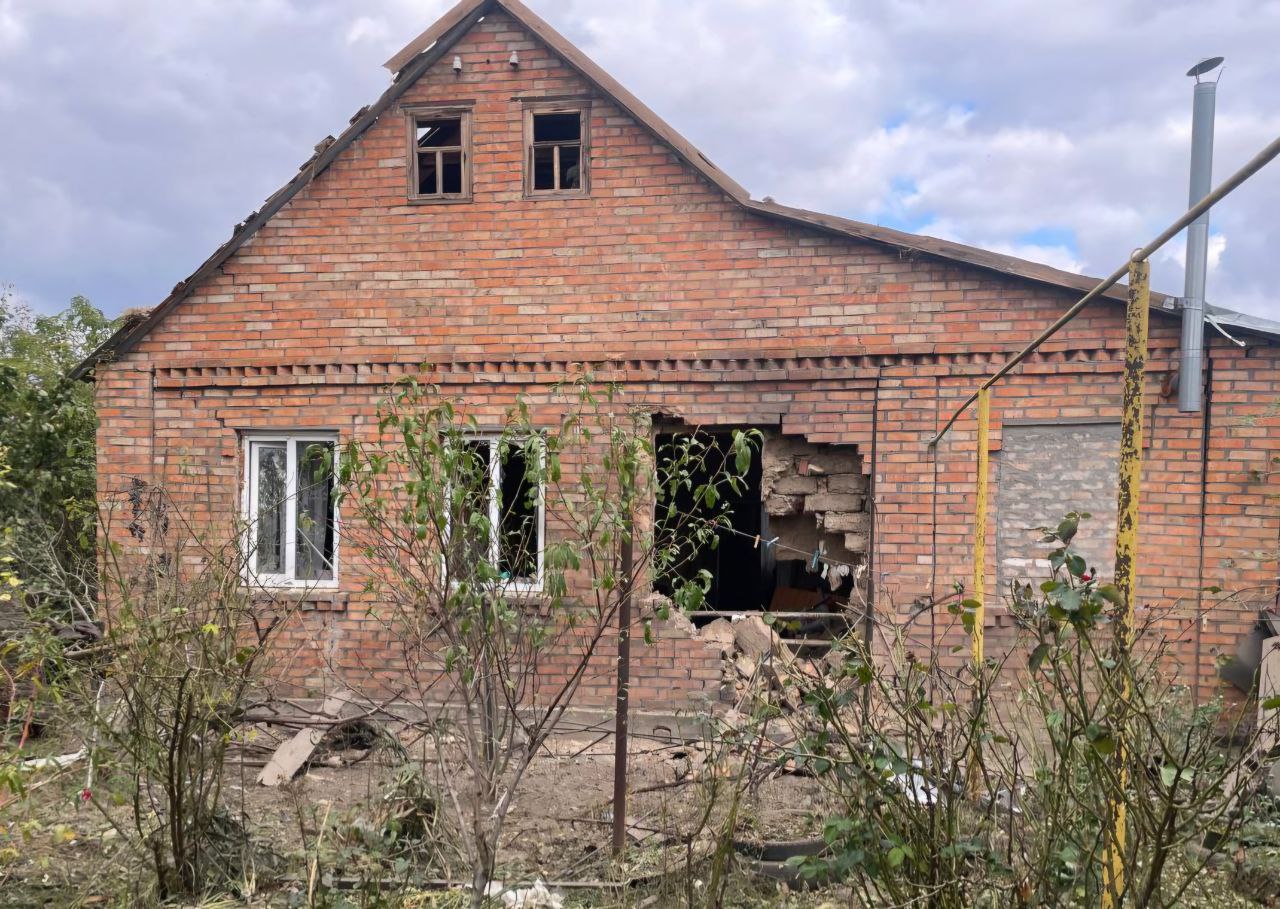 На Дніпропетровщині через атаку РФ постраждали вагітна жінка і 4-річна дитина