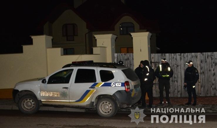 У Дрогобичі домашній погром переріс у погрози зброєю поліції