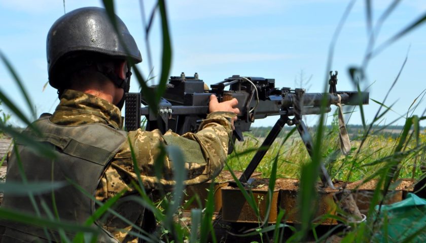 Бойовики обстріляли українських військових з ракетних комплексів