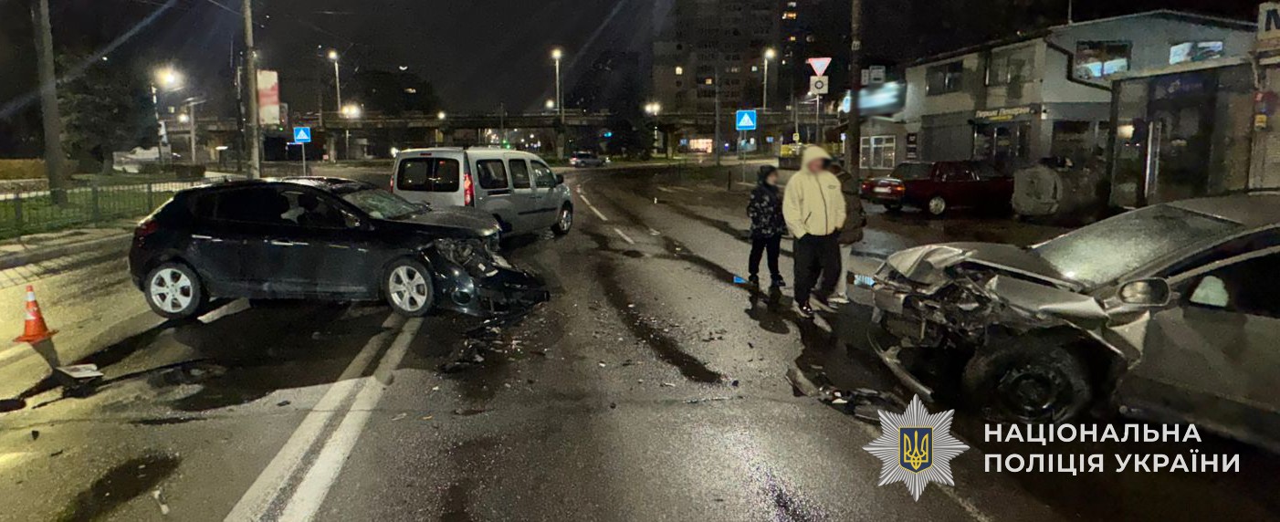 У Львові в ДТП постраждали п’ятеро людей (фото з місця)