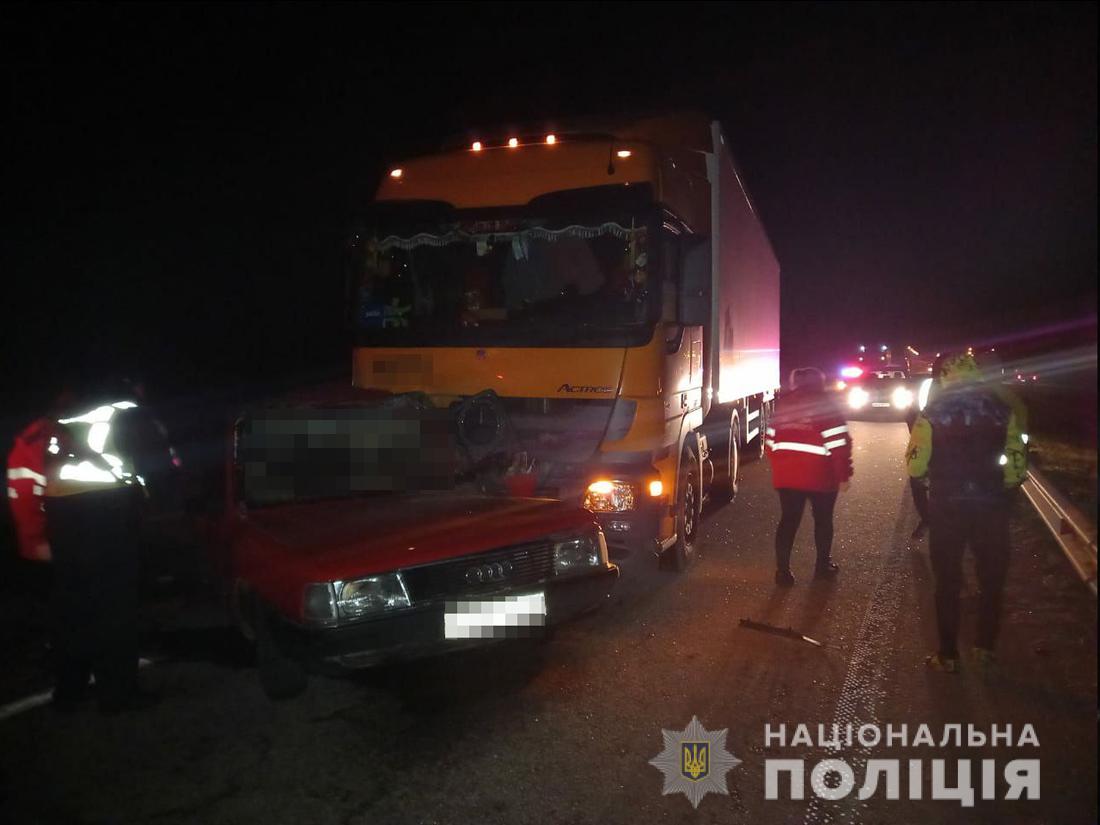 На Житомирщині у ДТП загинули бойовий медик та його пасажирка