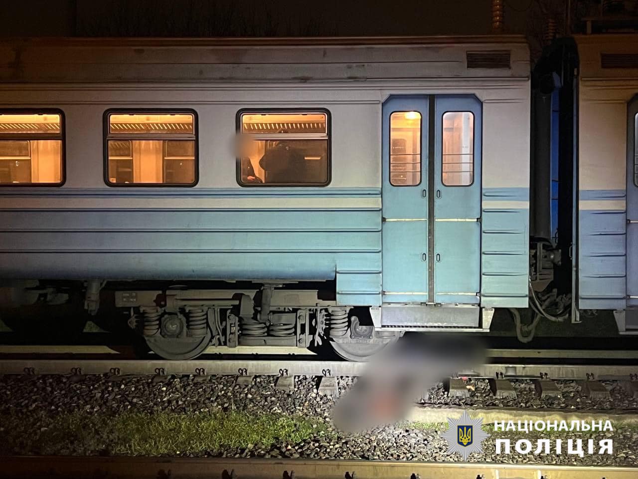 На Одещині чоловік стрибнув під поїзд: що відомо (фото)