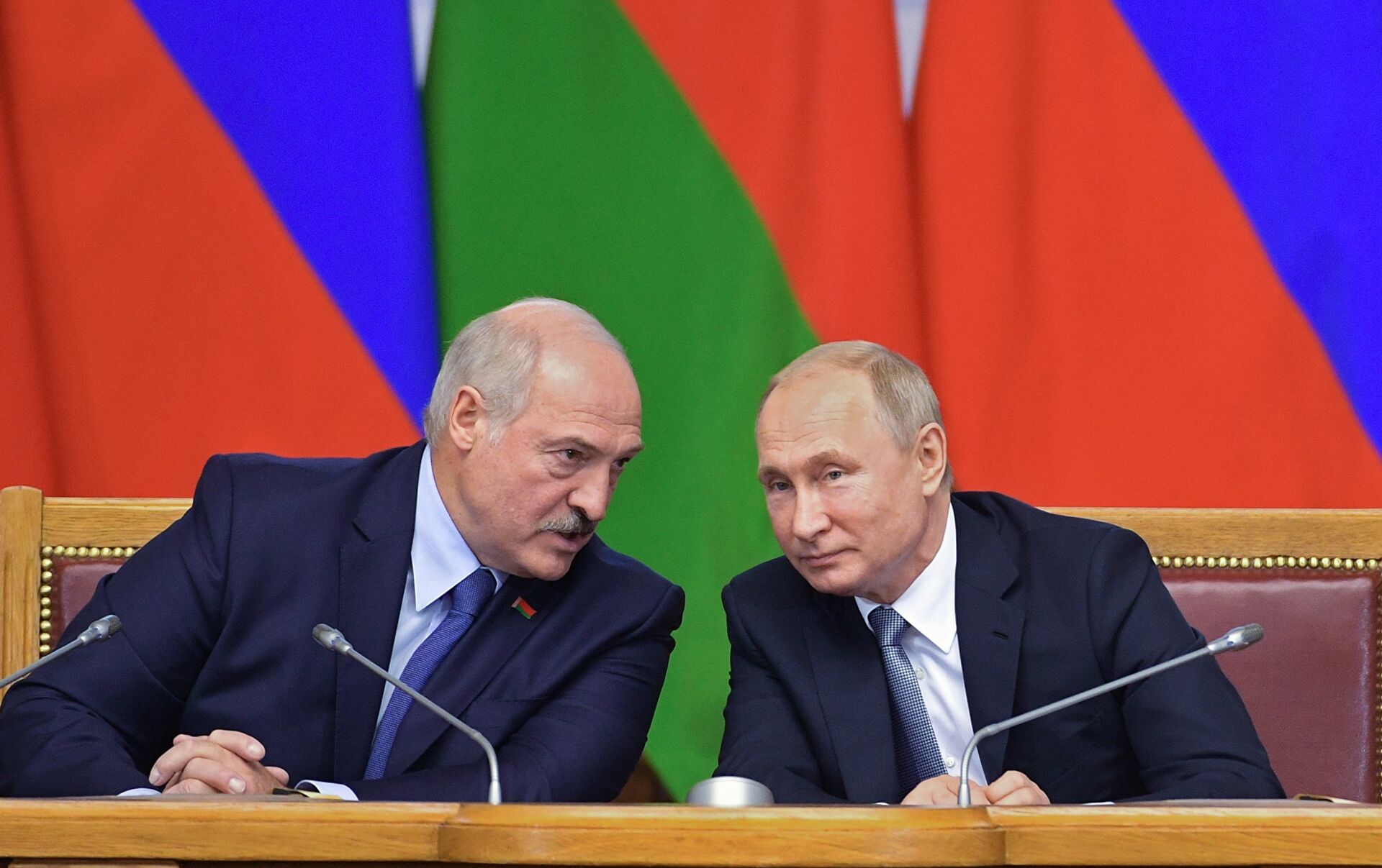 Лукашенко домовився з Путіним про новий фронт проти України через небезпеку від НАТО