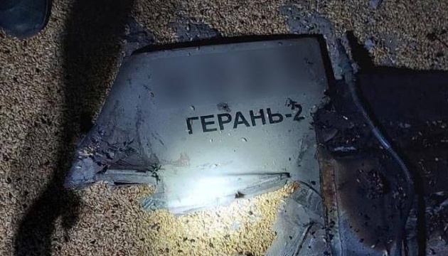 На Київщині уламки «Шахедів» впали на території двох громад: влада повідомила деталі