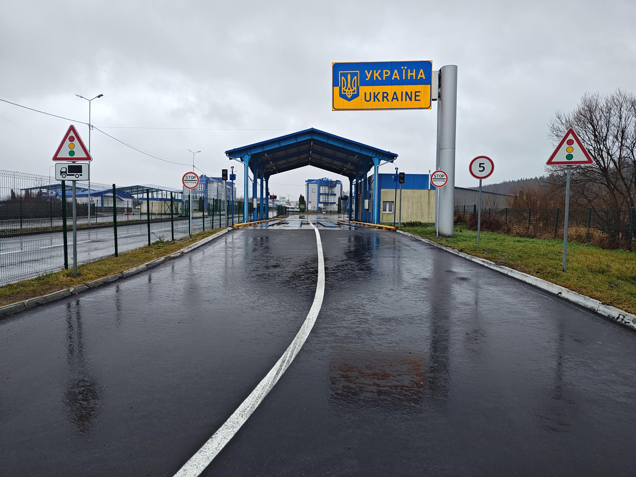 На кордоні з Польщею завершили модернізацію одного із пунктів пропуску: деталі (фото)