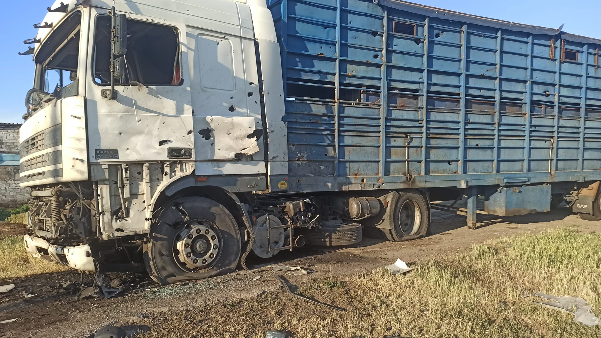 Дрогобиччани врятували мешканців ферми зі зруйнованого села на півдні