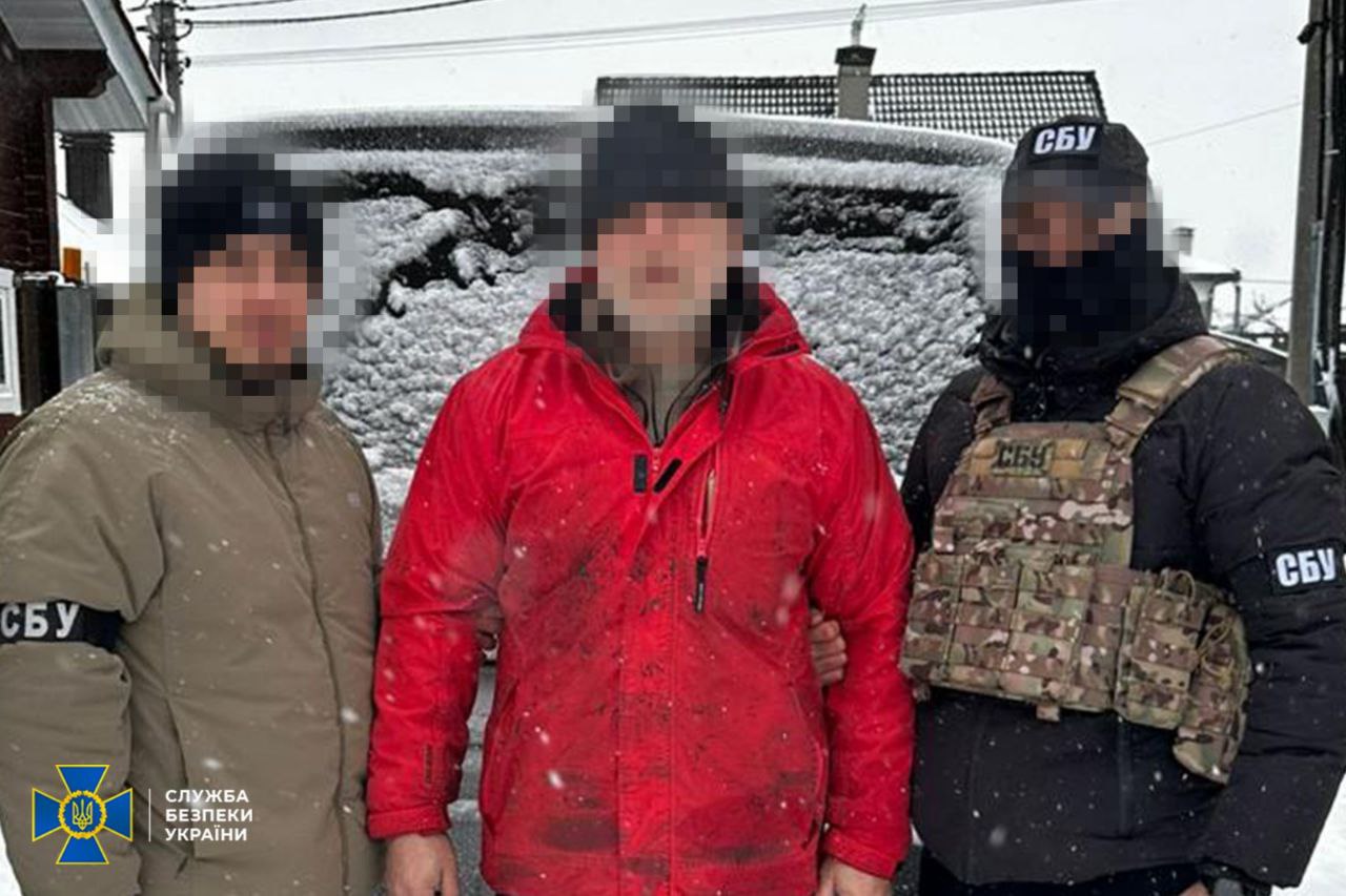 Броня з подвійним дном: у Києві підприємець використовував оборонні замовлення як ширму для наведення російських ракет
