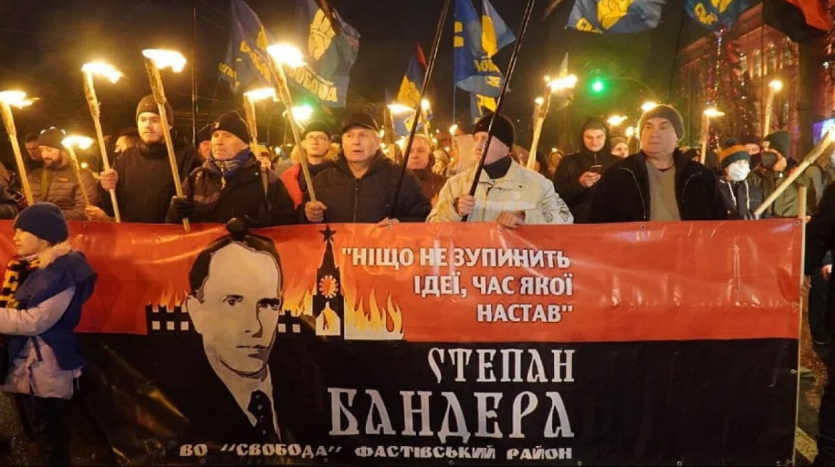 74 відсотки українців позитивно ставляться до Степана Бандери