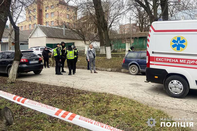 Вибух у Кам’янець- Подільському поблизу ТЦК: з’явилося перше фото з місця інциденту