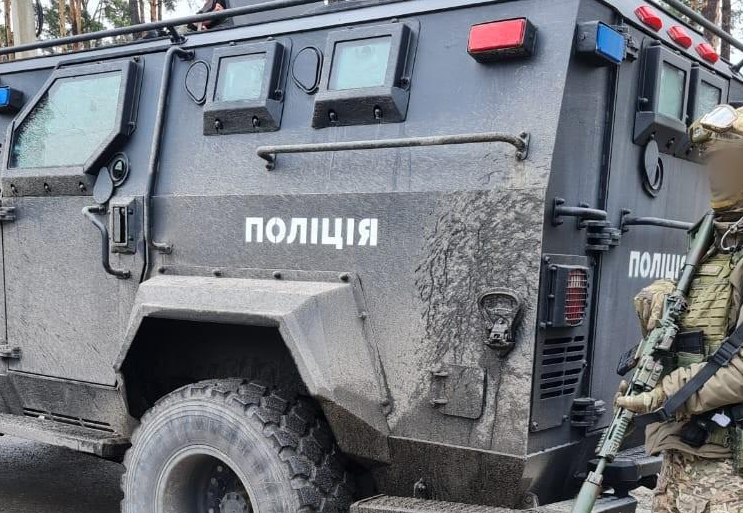 Перевірка кожного двору. Як українські спецпризначенці зачищають Бучу на Київщині