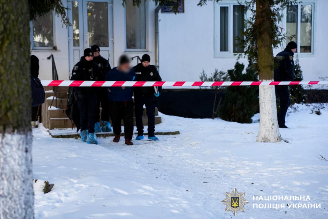 На Рівненщині чоловік під час бійки вбив п'ятьох людей: фото з місця злочину