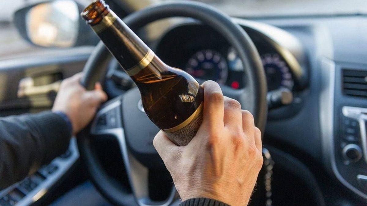 В Україні вперше за законами воєнного стану конфіскували авто