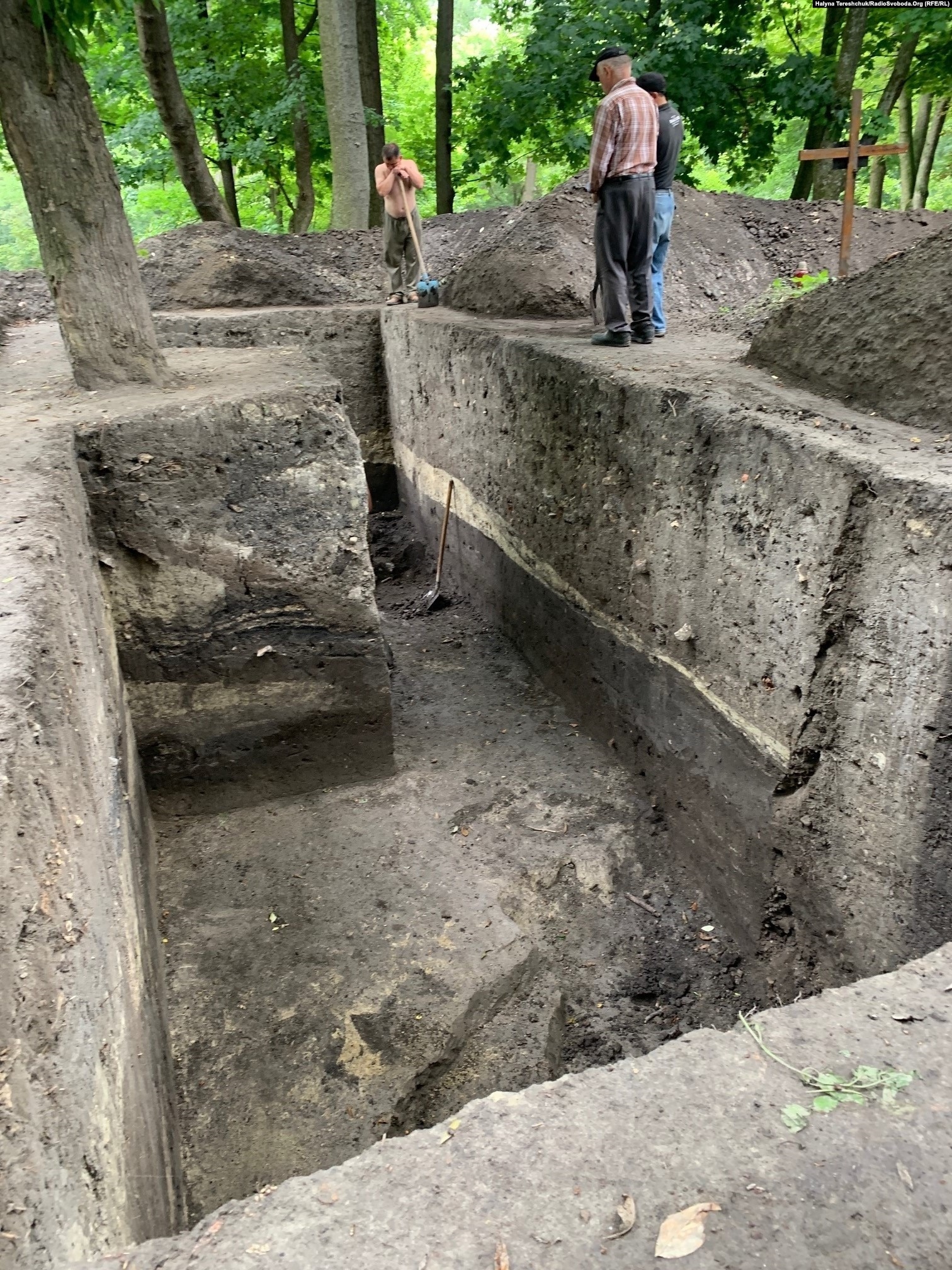 Пам’ятка, про яку не знали. Археологи виявили цікаві знахідки під час розкопок на Львівщині