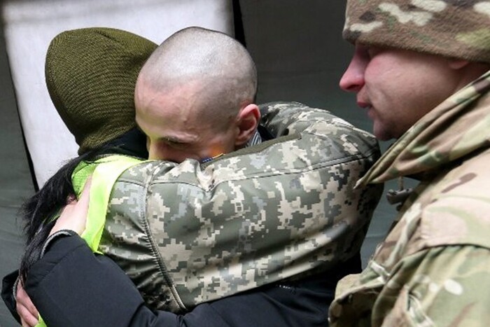 У Міністерстві оборони розповіли, скільки українців вже звільнили з полону з 24-го лютого