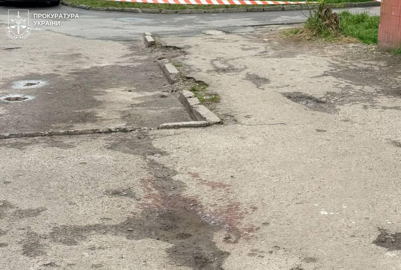 Поліція зробила офіційну заяву про затримання вбивці військового ТЦК у Львові: нові фото з місця злочину