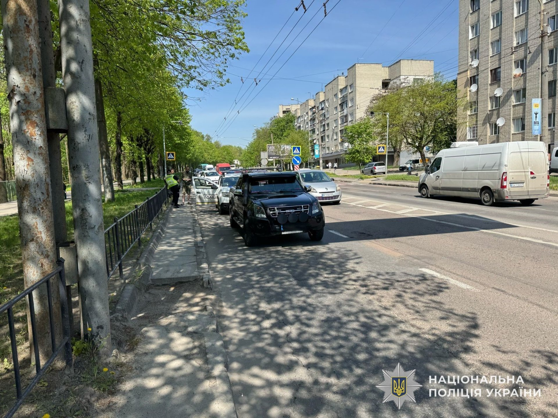 У Львові позашляховик збив пенсіонера: в якому стані постраждалий