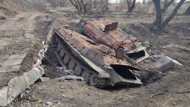Блокування на півдні, просування на північному сході. Актуальні мапи бойових дій на фронті