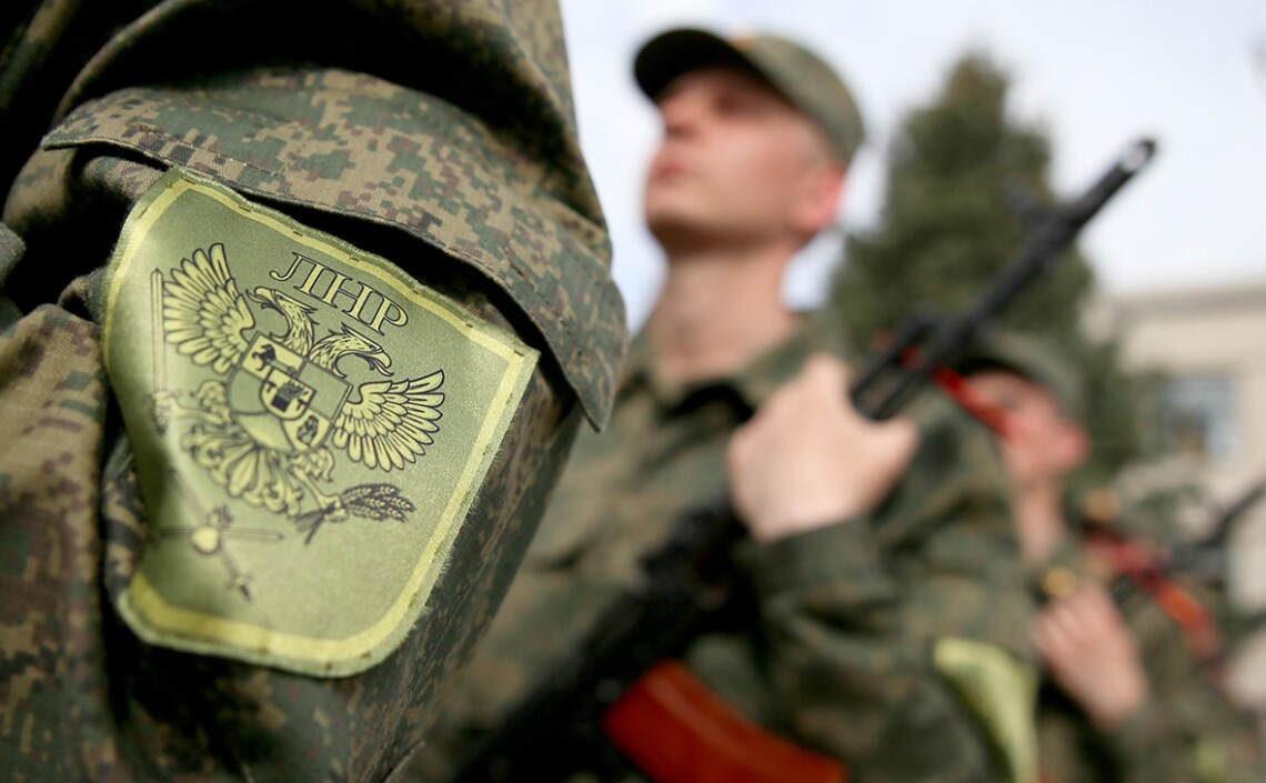 У Луганській області окупанти публічно б’ють чоловіків за відмову від мобілізації