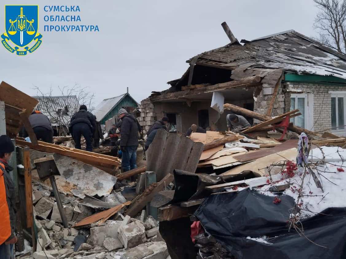 Російські війська обстріляли Сумщину: 7-річна дівчинка та двоє жінок загинули