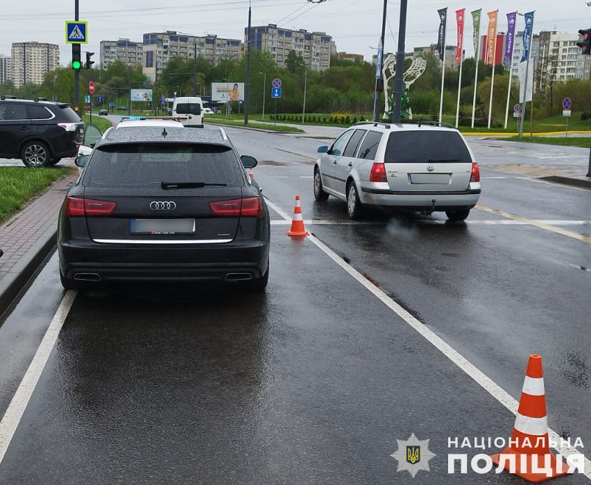 У Львові біля «Шувару» водій Audi збив 82-річну жінку