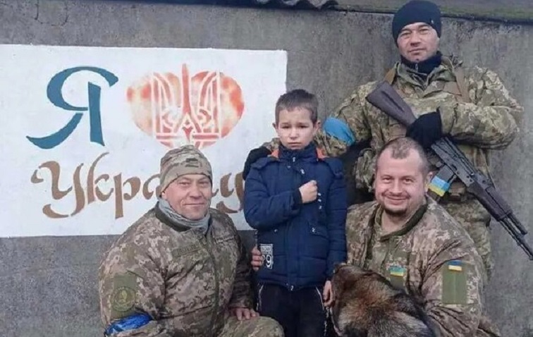У Борисполі 11-річний хлопчик намагався записатися до тероборони