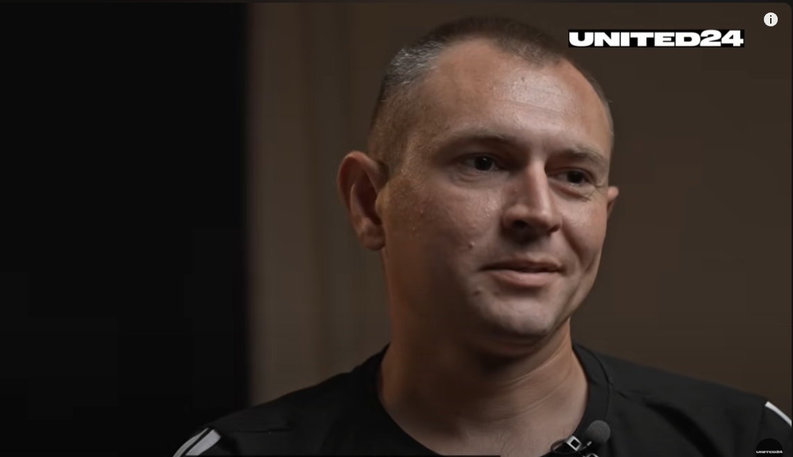 Військовий, якому окупанти випалили на тілі напис «Слава Росії», Андрій Переверзєв розповів про пережите в полоні