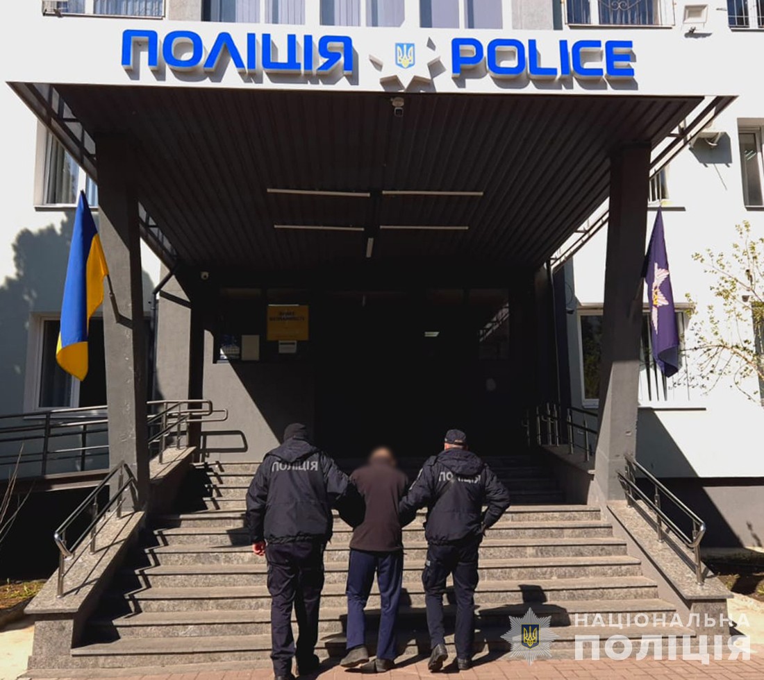 Замах на вбивство у Житомирі: нападника затримали зі знаряддям для злочину