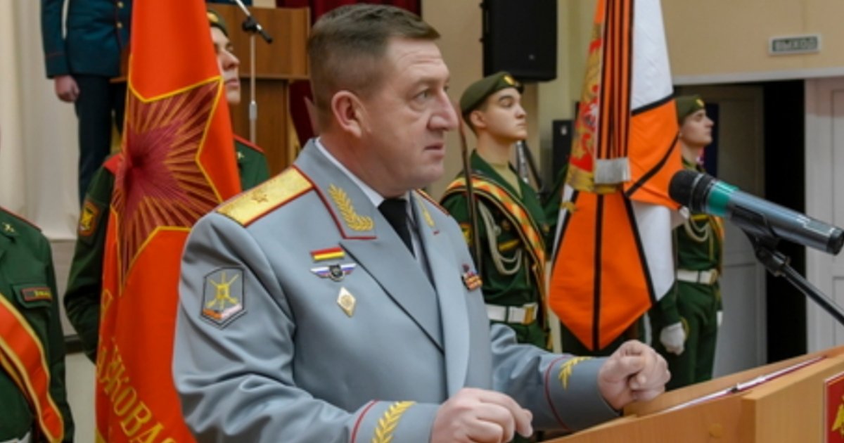 Летять голови. Звільнили російського генерала, який не зміг захопити Харків
