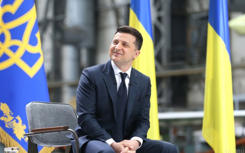 Українці назвали Зеленського «політиком» і «розчаруванням» року