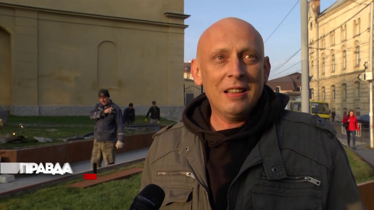 На пам'ятнику до сторіччя ЗУНР розгледіли Путіна