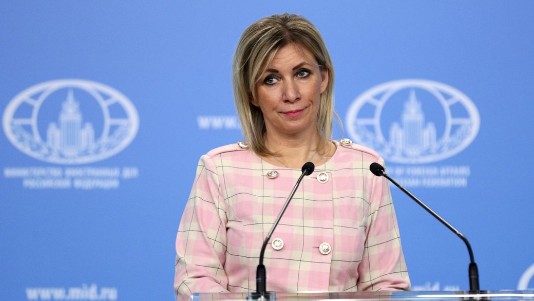 У Латвії цитатою Путіна висміяли росіянку Захарову за критику борщу як спадщини ЮНЕСКО