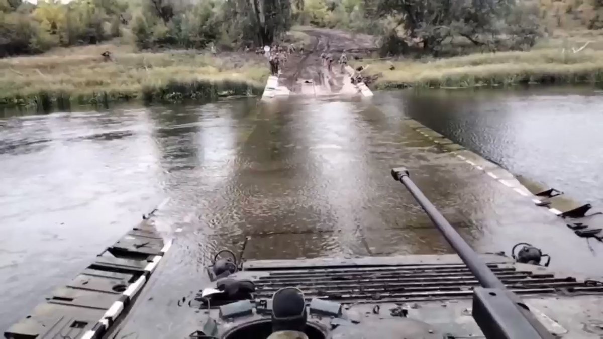 «Мчать наші козаки на залізних конях». ЗСУ форсували річку Оскол