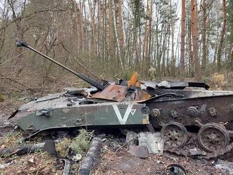 Ліквідували 200 окупантів і 5 танків за добу. Оновлені дані про втрати ворога