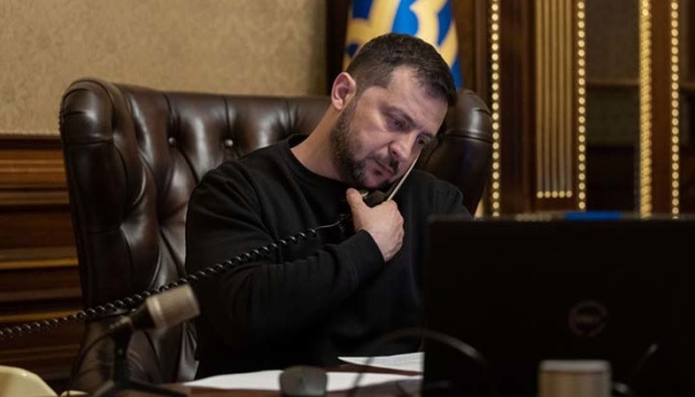 Зеленський провів телефонну розмову з Шольцом: про що говорили