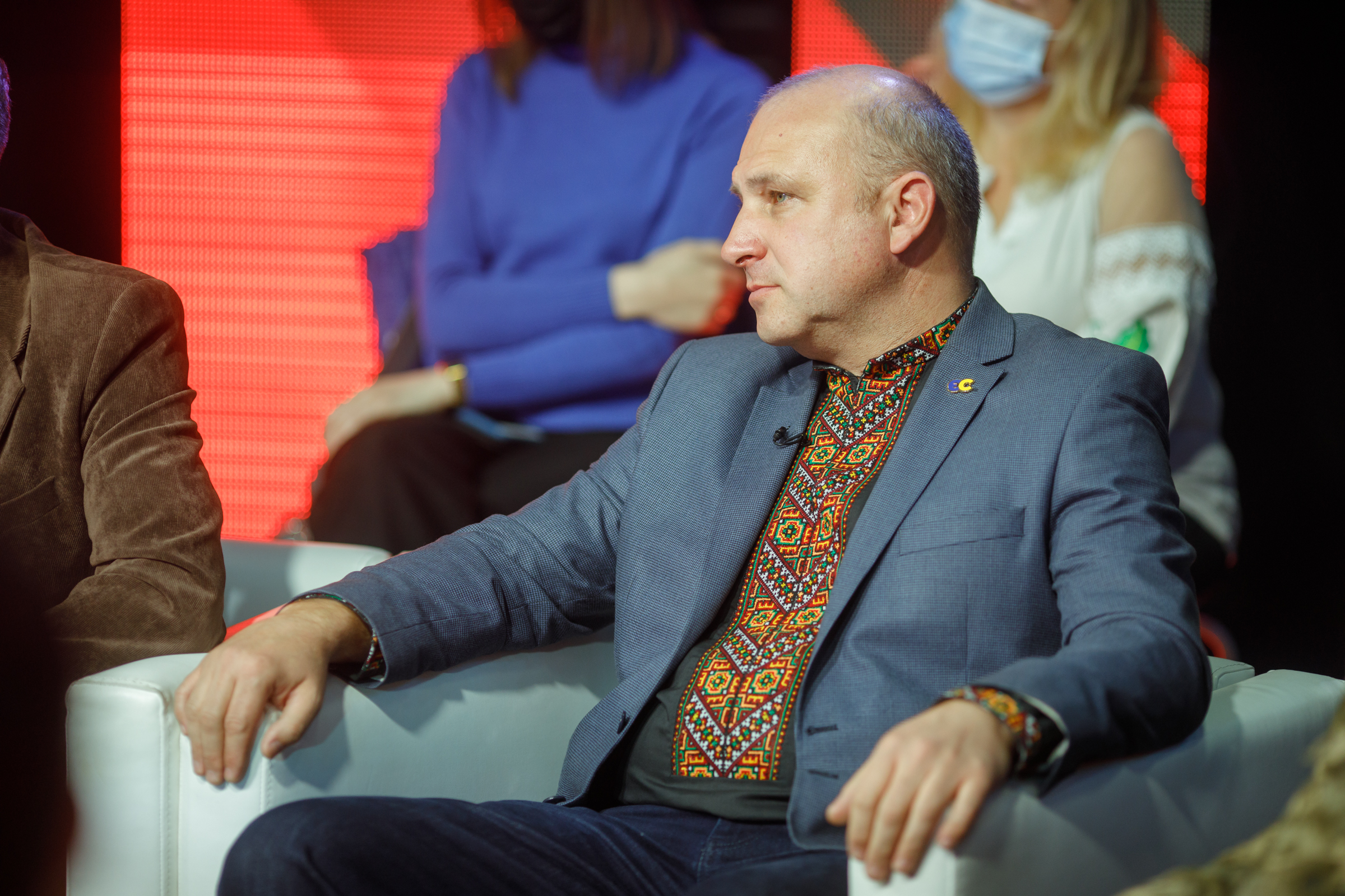 Мізерний штат Інституту національної пам’яті хочуть ще скоротити, - історик