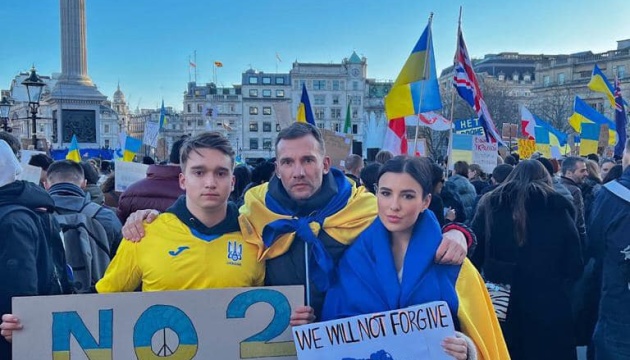 Андрій Шевченко прийматиме у себе вдома біженці з України