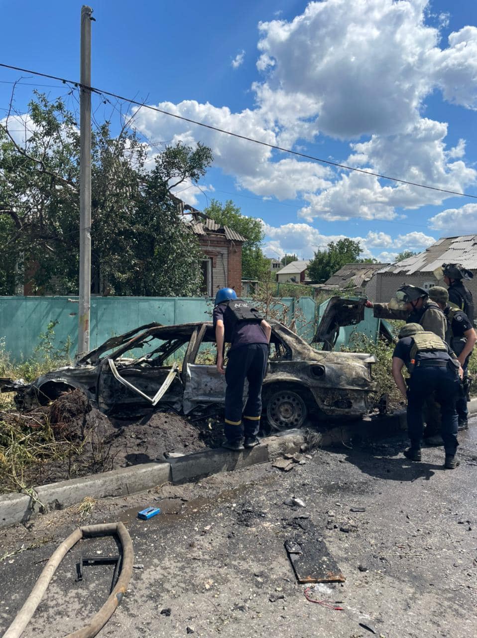 Після Краматорська прилетіло у Слов'янськ: під завалами є люди