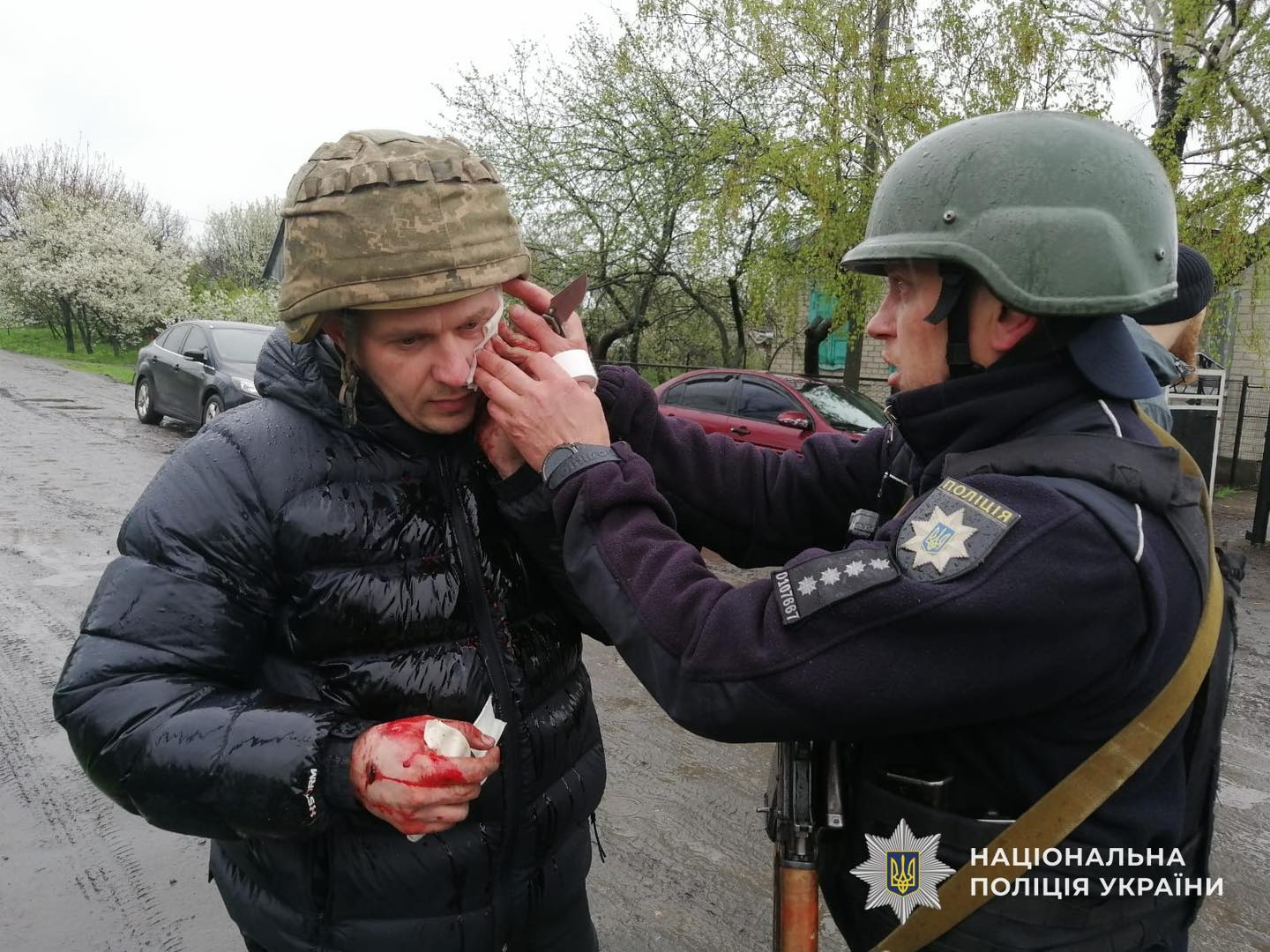 На Дніпропетровщині неадекват відкрив газ та кинув гранату у наряд поліції: Деталі