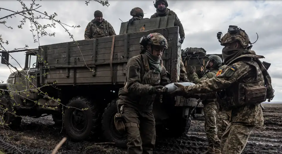У Єврокомісії пояснили, що заважає надати Україні мільйон снарядів