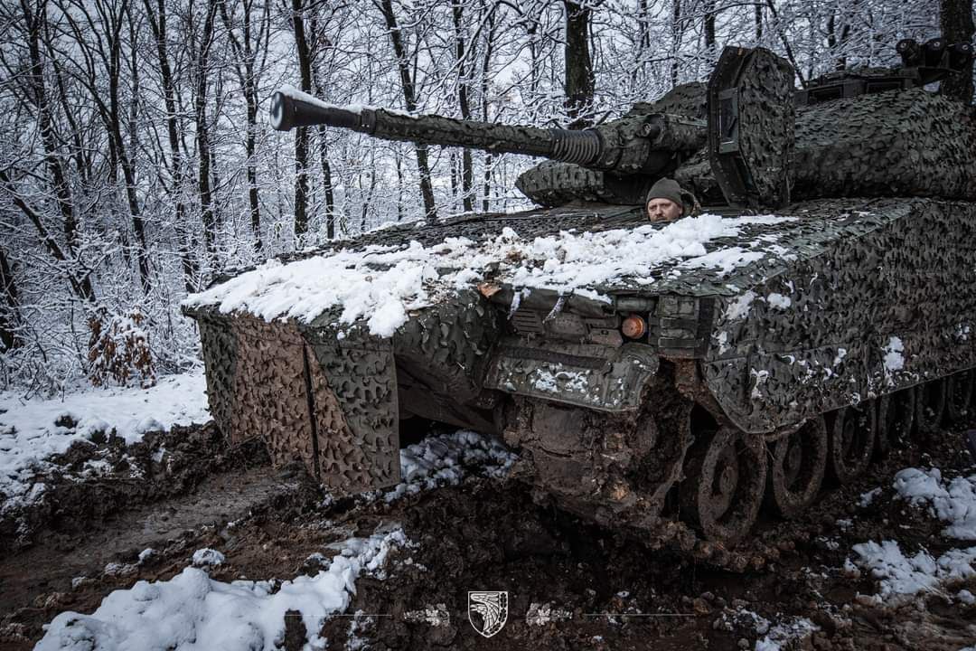 ЗСУ уразили 4 райони зосередження ворога і склад боєприпасів. Генштаб