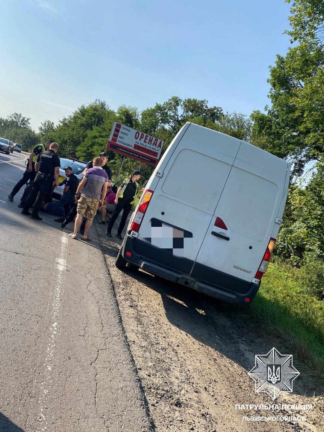У Львові чоловік викрав автомобіль та влаштував дві ДТП. Поліція ввела план "Перехоплення"