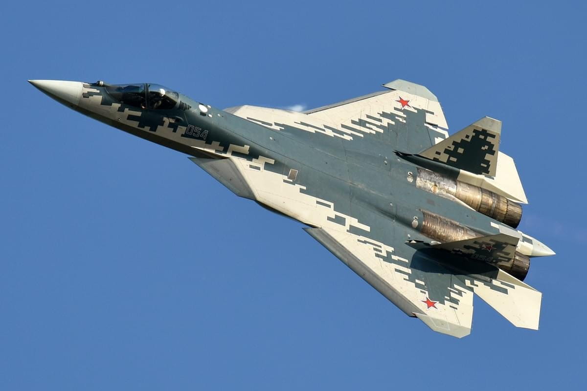 В Астраханській області могло бути уражено одразу два російських Су-57 - ГУР