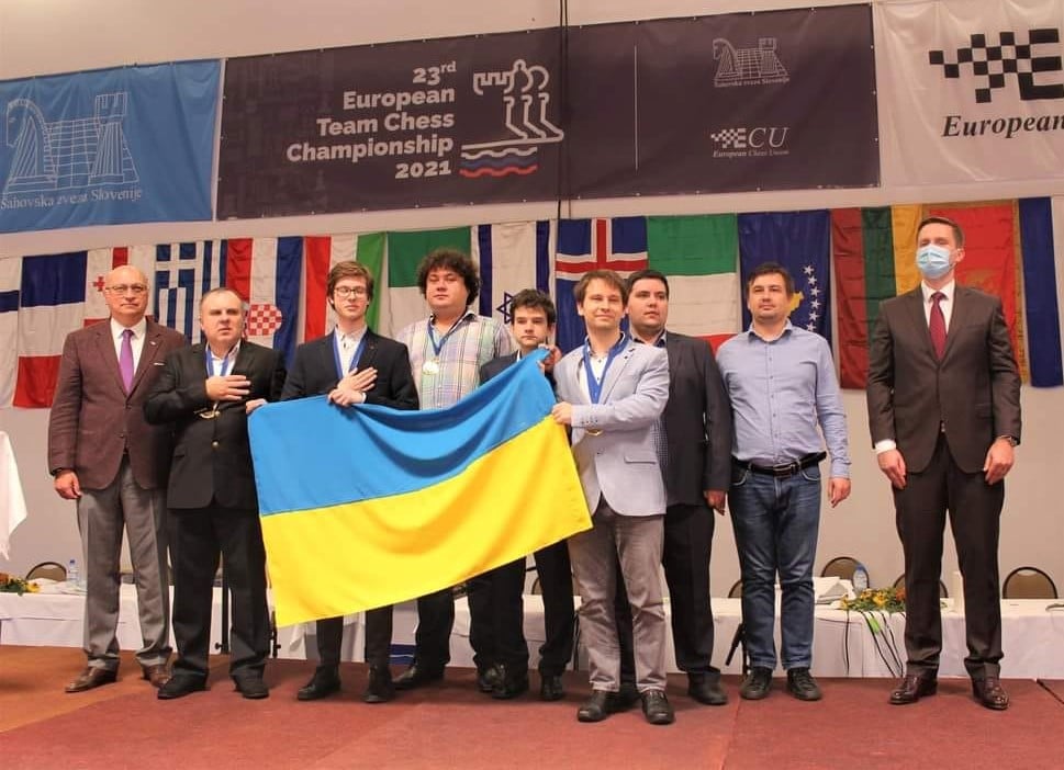 Збірна України з шахів уперше виграла чемпіонат Європи